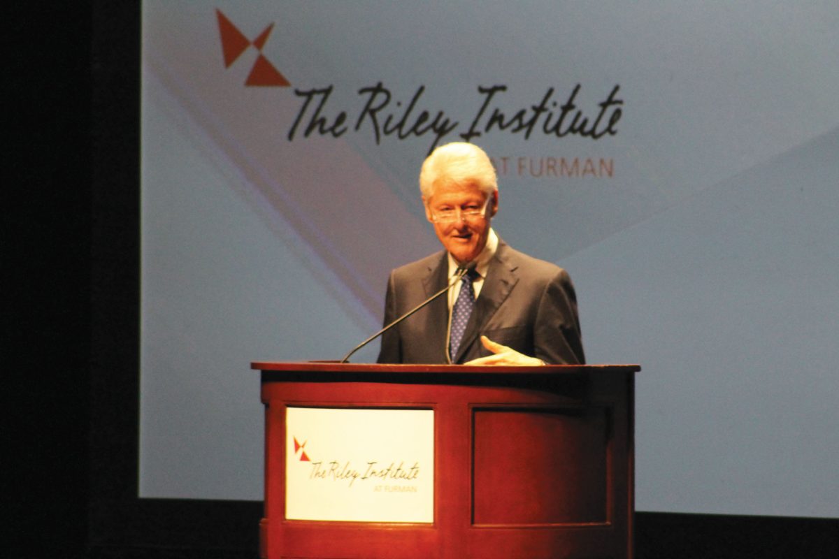 Clinton Speaks at Event Honoring Richard Riley