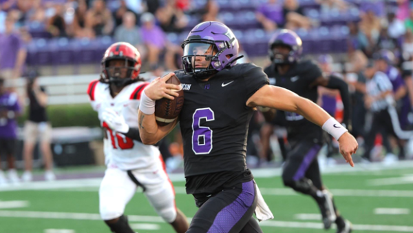 Quarterback Tyler Huff rattled the Crusader's defense.  Furman Athletics Photo Library