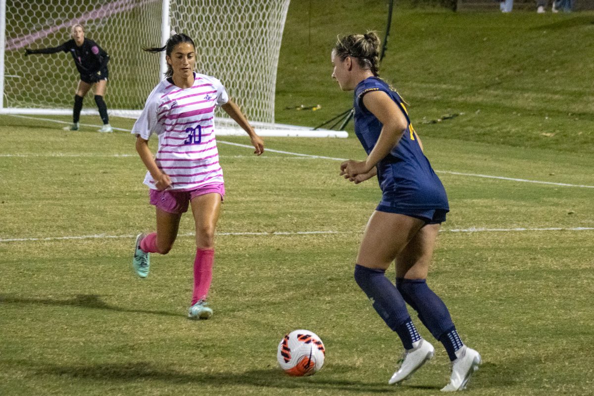 Furman Shuts Out UNCG 1-0, Stretches Unbeaten Streak to Eight